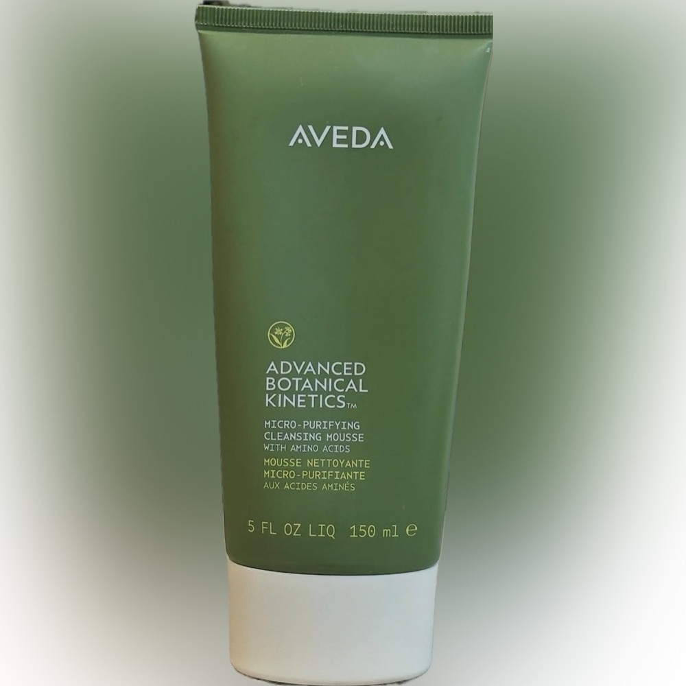 Aveda Green Botanical Kinetics Cleansing Mousse. New face cleanser. 5 fluid oz.
